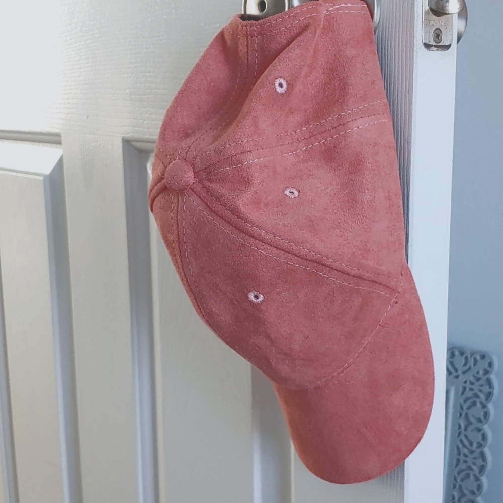 Pink suede cap